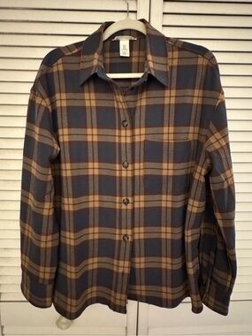 Brand new plaid flannel button up